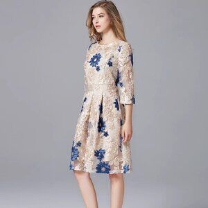 Lace embroidery gold waist dress with large size